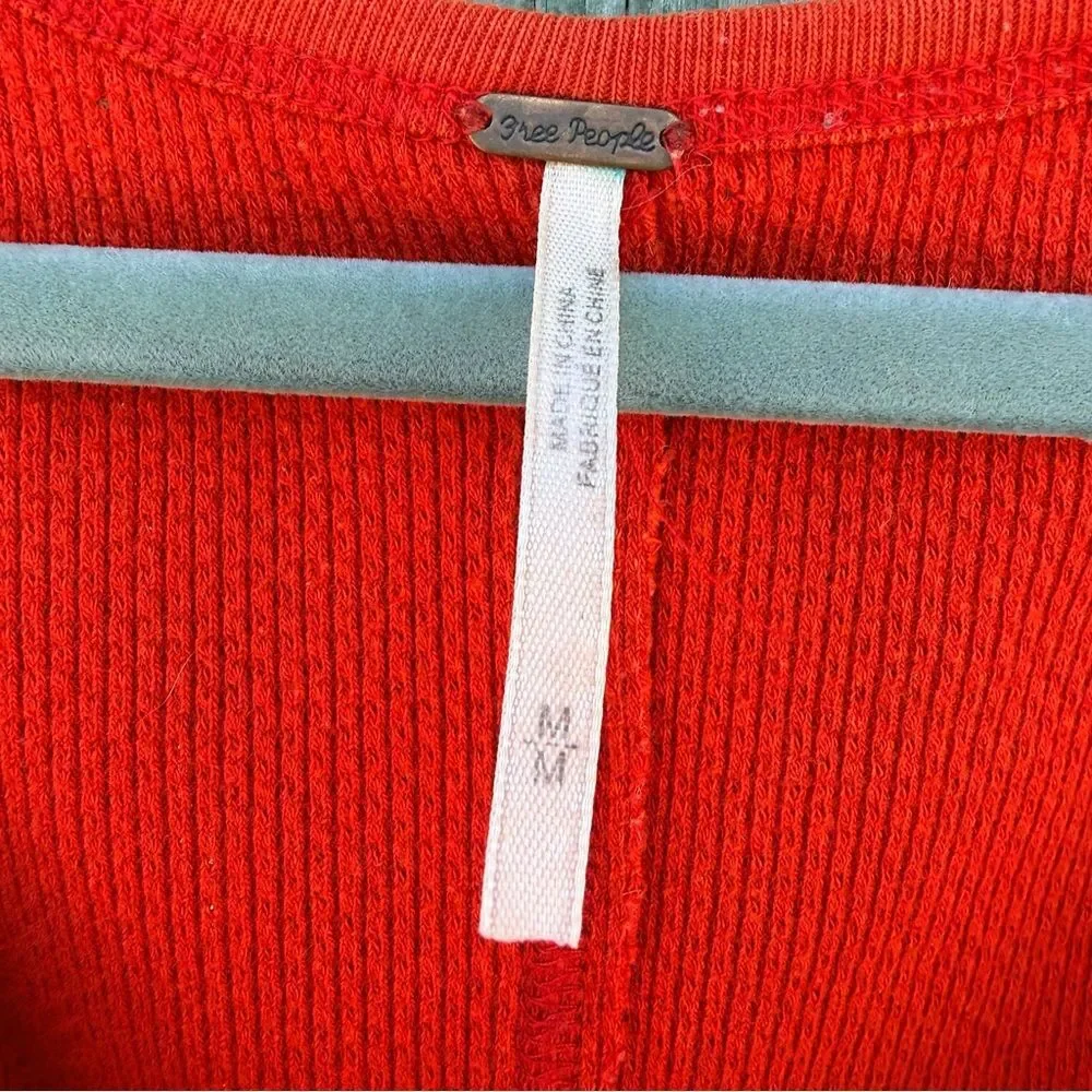 Free People Orange Red Thermal Ribbed Top Boho Contrast Knit Sleeve Henley LS M